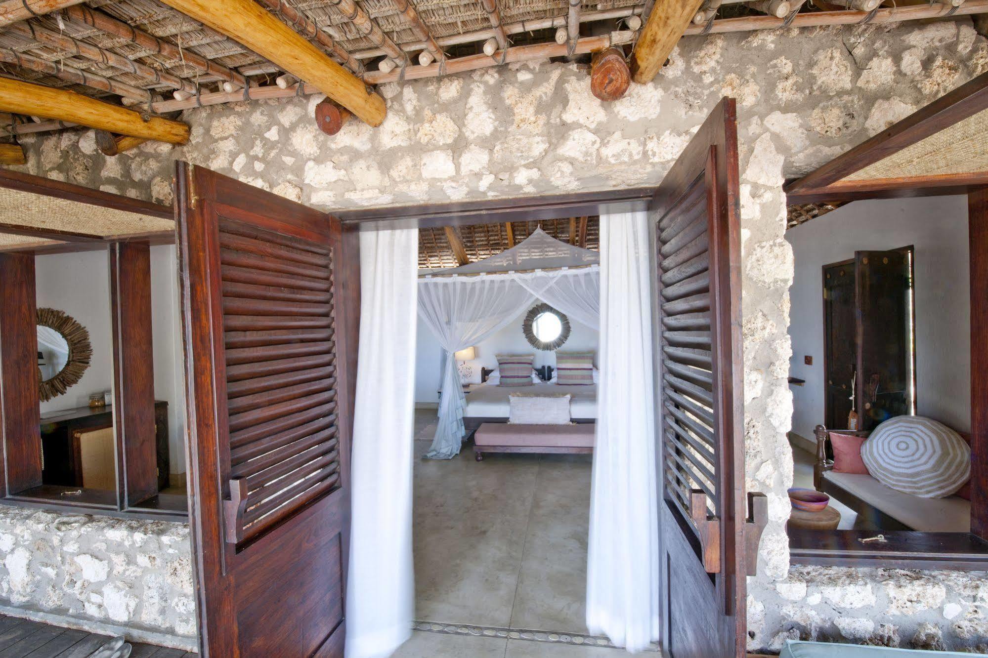 Azura Quilalea Island Hotell Eksteriør bilde
